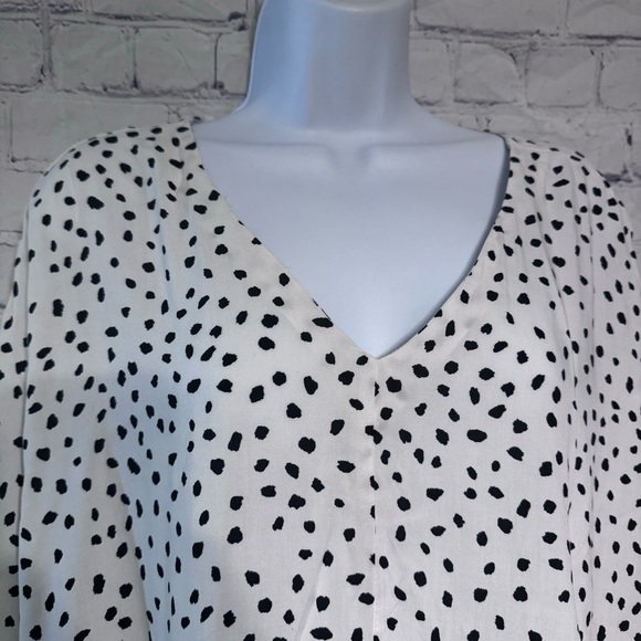 Dalmatian Print Front Tie XL - Picture 2 of 8